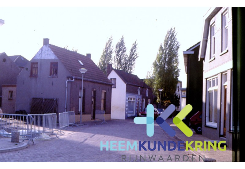 Lobith (82) Komstraat rechts Huis v-d Zand